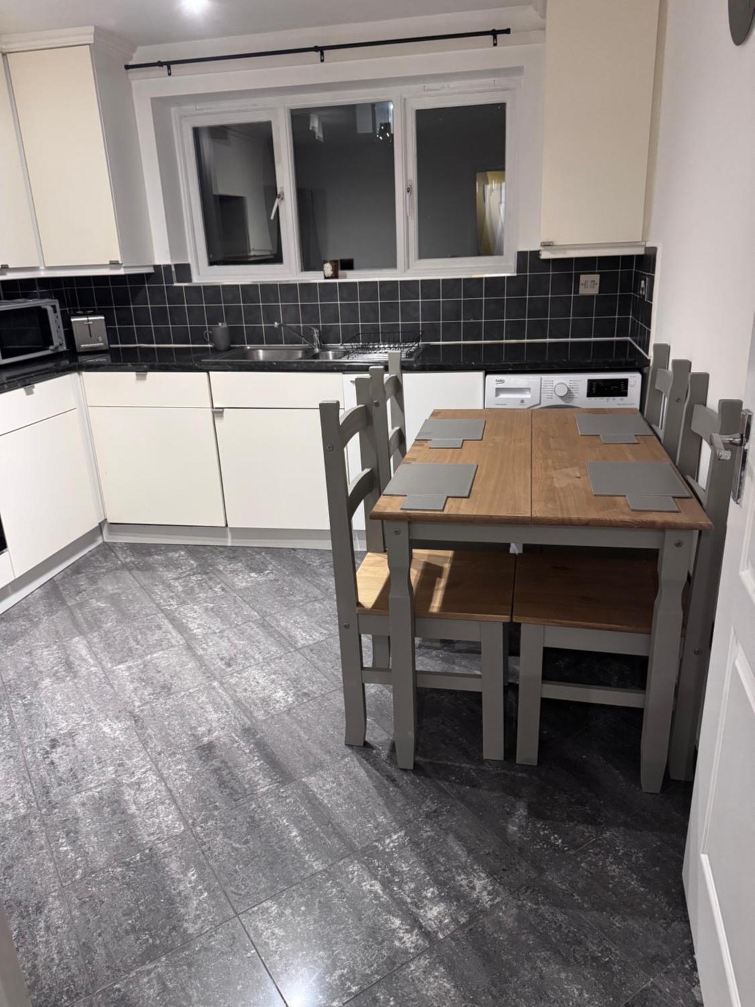 Hogwarts Apartment Abbots Langley Buitenkant foto